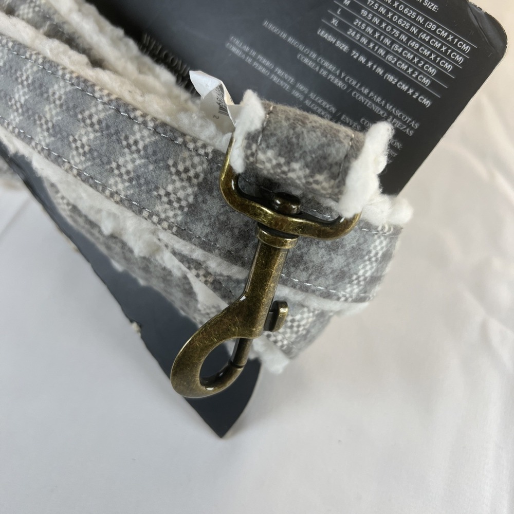 UGG New Westwood Cotton Flannel Plaid Pet Leash ONLY Size Medium NO COLLAR - Picture 3 of 6